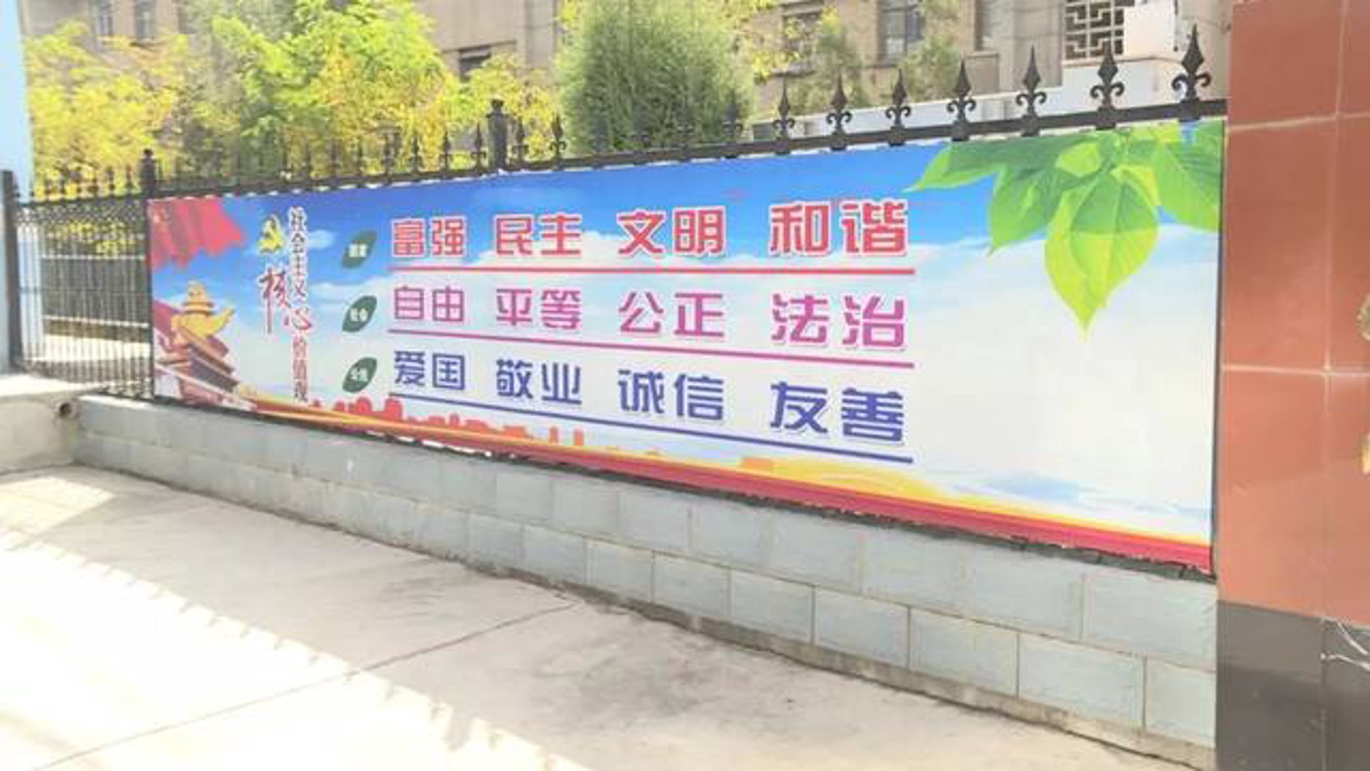 品牌策划：如何打造属于你的企业形象